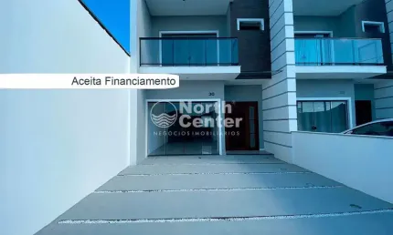 Sobrado Geminado N 1 com Churrasqueira no Bairro Costeira, Balneário Barra do Sul, SC