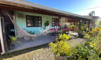 Casa Fundo para Lagoa à venda, Bairro Costeira, Balneário Barra do Sul, SC