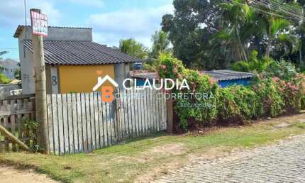 Casas 1 Quarto para Venda em Cabo Frio, Jardim Peró, 1 dormitório, 1 banheiro, 1 vaga