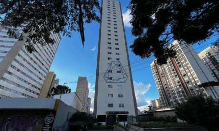 Apartamento com 1 dormitório para alugar, 27 m² por R$ 1.913,75/mês - Rebouças - Curitiba/PR