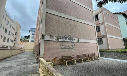 Apartamento com 3 quartos para locação - Água Verde - Curitiba/PR