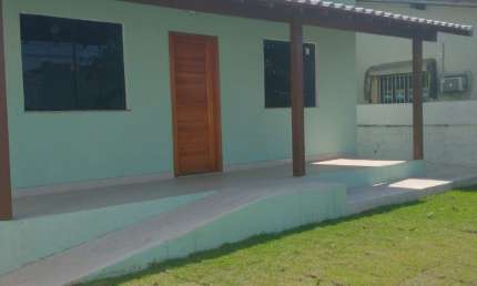 Casa comercial com 1 sala para alugar na Rua Luiz Alberto Ramos Machado, 16, Centro, Maricá