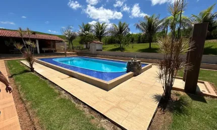 Fazenda com 2 salas à venda na Rua Bárbara Heliodora, 399, Centro, Governador Valadares