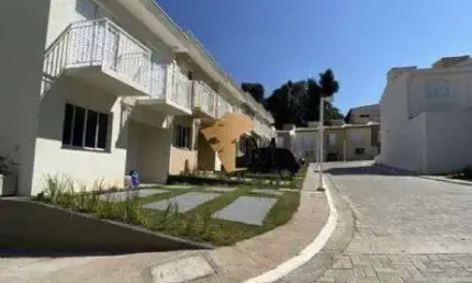 Oportunidade casa sobrado Cotia 67 metros, 2 Dorms, 1 banheiro, 1 vaga