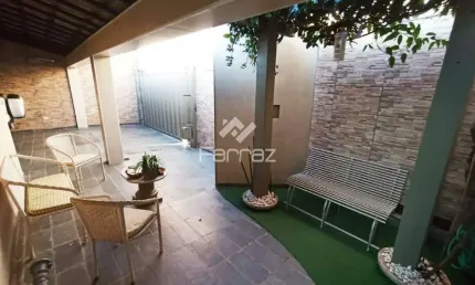 Casa à venda, 3 quartos, 1 suíte, 2 vagas, Cidade Jardim - Uberlândia/MG