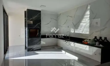 Casa à venda, 3 suítes, 2 vagas, Alto Umuarama - Uberlândia/MG