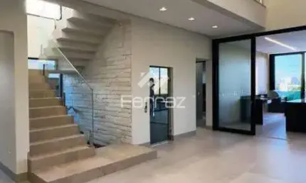 Casa em condomínio fechado à venda, 4 quartos ( sendo 3 suítes), 4 vagas, Condomínio Tambóre - Uberlândia/MG