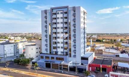 Apartamento à venda, 3 quartos, 1 suíte, 2 vagas, Jardim Finotti - Uberlândia/MG