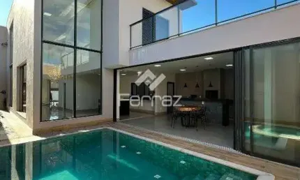 Casa à venda, 3 suítes, 4 vagas, Nova Uberlândia - Uberlândia/MG