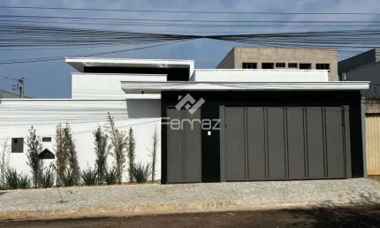 Casa à venda em Vida Nova, Uberlândia 