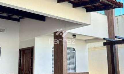Casa à venda, 2 quartos, 2 suítes, 2 vagas, Jardim América - Uberlândia/MG