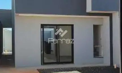 Casa à venda, 2 quartos, 2 suítes, Vida Nova - Uberlândia/MG