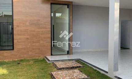 LINDA CASA TERRÉA NO BAIRRO JARDIM ITÁLIA, RUA COM MONITORAMENTO DE CÂMERAS