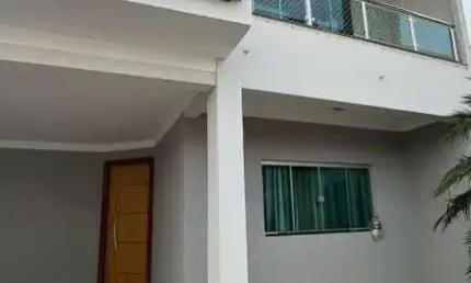 Casa à venda, 5 quartos, 2 suítes, 2 vagas, Jardim Botânico - Uberlândia/MG