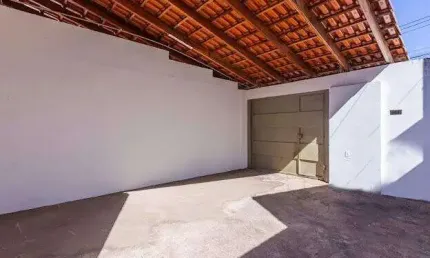 Casa com 3 quartos à venda no Luizote de Freitas, Uberlândia 