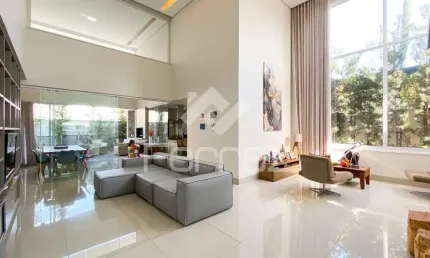 Excelente casa no Condomínio Jardins Gênova em Uberlândia