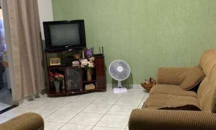 Casa à venda, 4 quartos, 1 suíte, 1 vaga, Segismundo Pereira - Uberlândia/MG
