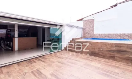 Excelente Casa no Bairro Presidente Roosevelt em Uberlândia