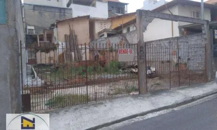Terreno bem localizado no centro de São Bernardo do Campo em Rua tranquila sem saída