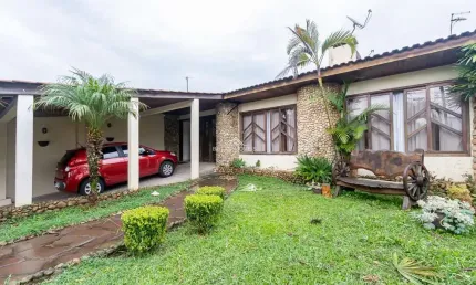 Casa para venda em curitiba, pinheirinho, 3 dormitórios, 1 suíte, 2 banheiros, 5 vagas