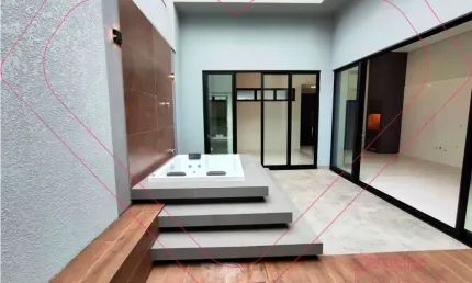 Belíssima residência localizada no Jardim Europa, Maringá-Pr.