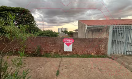 Terreno localização na Rua Sebastião Canedo, Zona 7, Umuarama