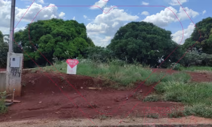 Terreno à venda localizado no Jardim Munique, Maringá