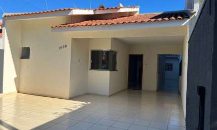Casa com 3 quartos à venda no Parque Alto da Paraná, Umuarama 