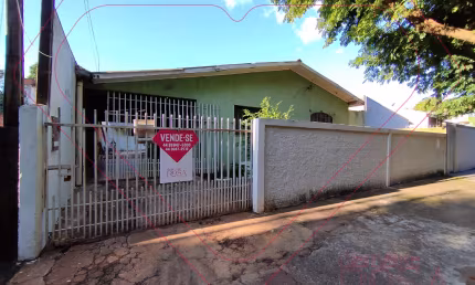 Casa com 3 quartos à venda na Rua Soldado Adivaldo Lopes da Silva, 188, Jardim São Silvestre, Maringá