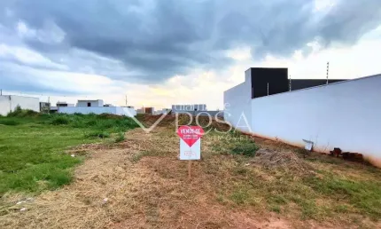 Terreno à venda na Ayane Karoline Romano Da Silva, 1, Portugal, Umuarama