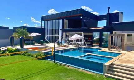 VENDA casa de alto padrão no Condomínio Mirando do Rio Paraná