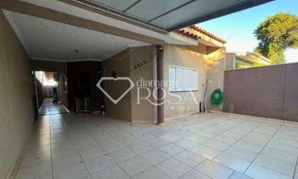 Casa com 2 quartos à venda na Rua Belo Horizonte, 3812, Jardim América, Umuarama