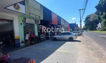 Sala para alugar, Dona Zulmira - Uberlândia/MG - Rotina Imobiliária