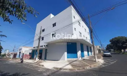 Apartamento para alugar, 3 quartos, Tibery - Uberlândia/MG - Rotina Imobiliária