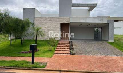 Casa para alugar, 4 quartos, Granja Marileusa - Uberlândia/MG - Rotina Imobiliária