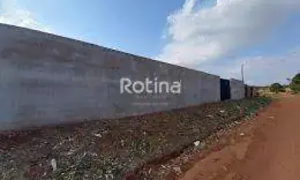 Área para alugar, Morada Nova - Uberlândia/MG - Rotina Imobiliária