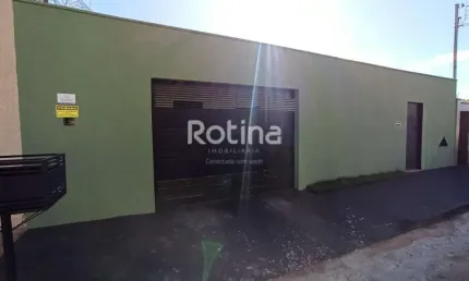 Casa para alugar, 3 quartos, Segismundo Pereira - Uberlândia/MG - Rotina Imobiliária