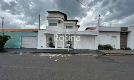Casa para alugar, 4 quartos, Jardim Europa - Uberlândia/MG - Rotina Imobiliária