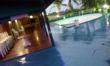 Sítio para alugar, 10 quartos, Parada Bonita - Uberlândia/MG - Rotina Imobiliária