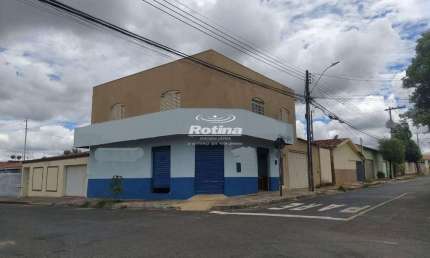 Apartamento para alugar, 2 quartos, Custódio Pereira - Uberlândia/MG - Rotina Imobiliária
