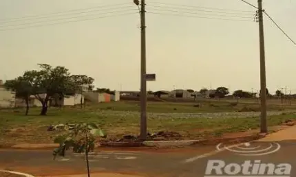 Área para alugar, Brasil - Uberlândia/MG - Rotina Imobiliária