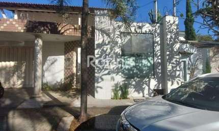 Apartamento para alugar, 2 quartos, Jardim Inconfidência - Uberlândia/MG - Rotina Imobiliária