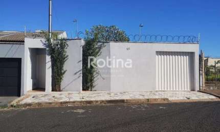 Casa para alugar, 2 quartos, Maravilha - Uberlândia/MG - Rotina Imobiliária