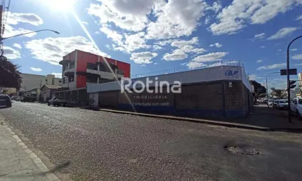 Prédio Inteiro para alugar, Brasil - Uberlândia/MG - Rotina Imobiliária
