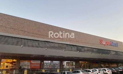 Loja para alugar, Segismundo Pereira - Uberlândia/MG - Rotina Imobiliária