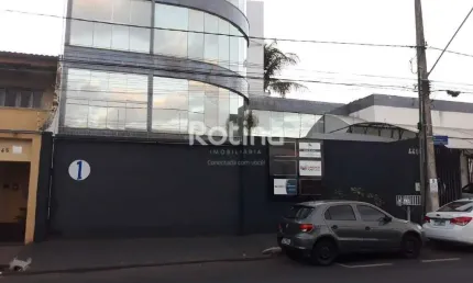 Sala comercial para alugar na Avenida Afonso Pena, 4465, Umuarama, Uberlândia