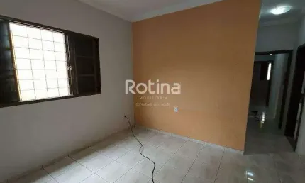 Casa para alugar, 3 quartos, Santa Mônica - Uberlândia/MG - Rotina Imobiliária