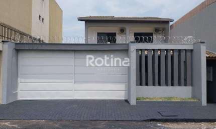 Casa para alugar, 4 quartos, Nossa Senhora Aparecida - Uberlândia/MG - Rotina Imobiliária