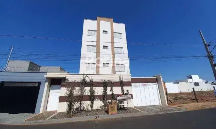 Apartamento para alugar, 2 quartos, Novo Mundo - Uberlândia/MG - Rotina Imobiliária