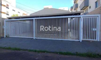 Casa para alugar, 2 quartos, Santa Mônica - Uberlândia/MG - Rotina Imobiliária